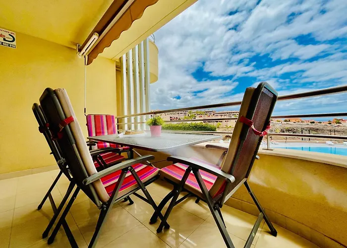 Poolside Paradise Apartment Costa Adeje (Tenerife)