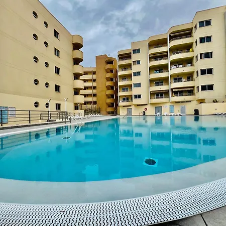 Poolside Paradise